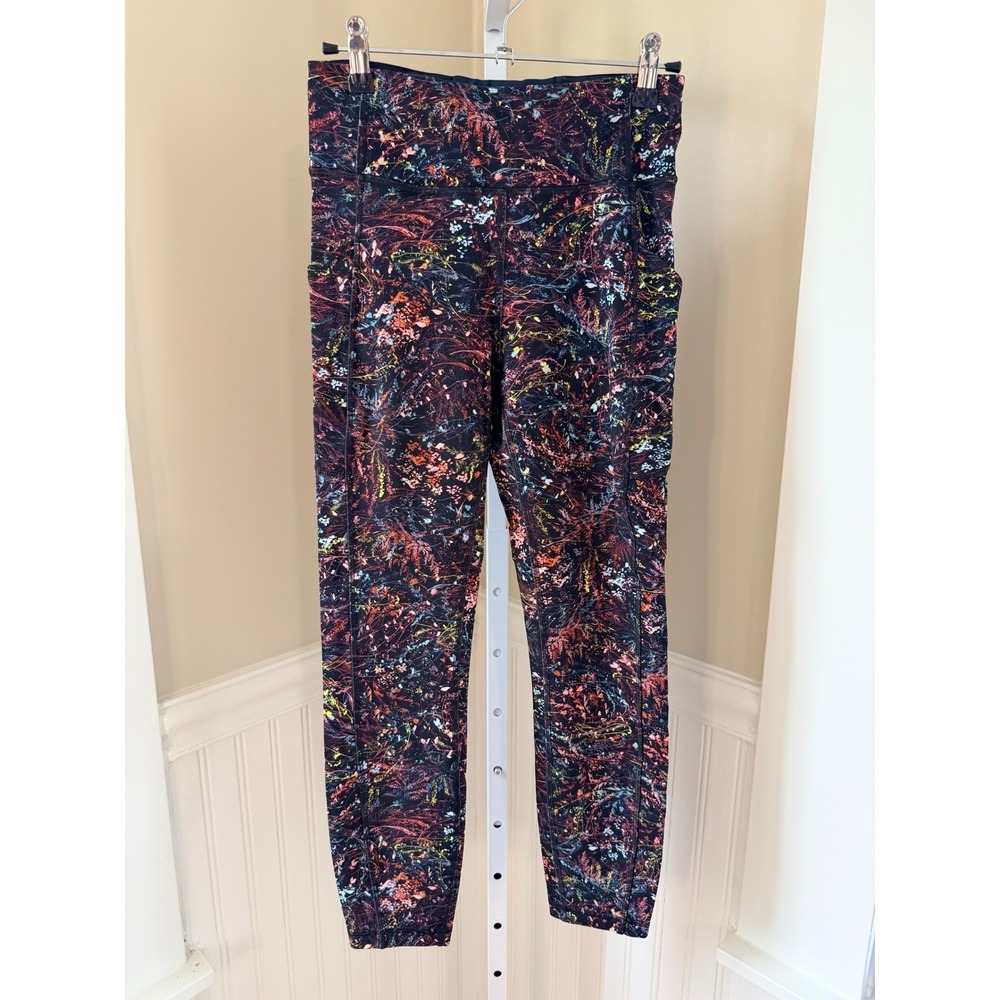 Lululemon Invigorate High-Rise Tight Sz 6 Dark Floral Foliage Overlay Multi